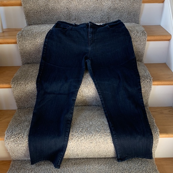 GV Dark Wash Stretch Amanda Straight Leg Jeans Size 14S - Picture 2 of 7